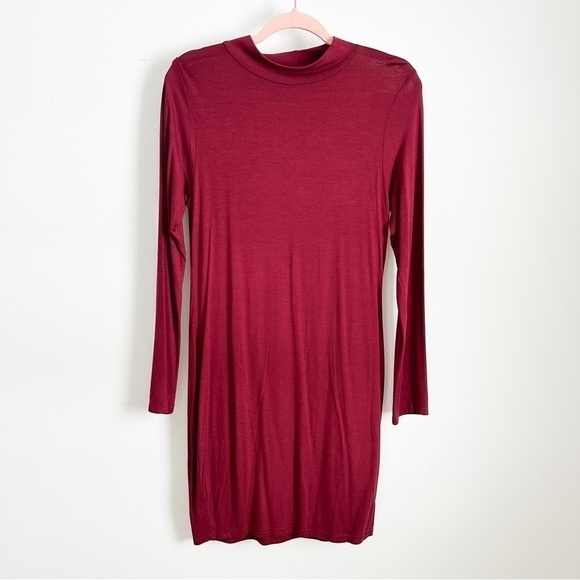 NWOT Boohoo Burgundy Wine Long sleeve mock neck bodycon mini dress Crimson Small - Picture 6 of 7